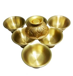 Brass lotus design bowl (L)(7pcs a set)