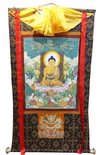 Assorted 〝Sakyamuni Buddha〝  thanka with brocade 
