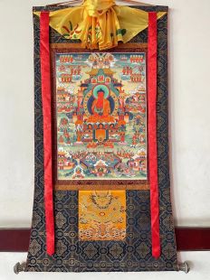 Assorted Amitabha thanka with brocade