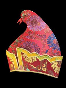 Lama hat bird design