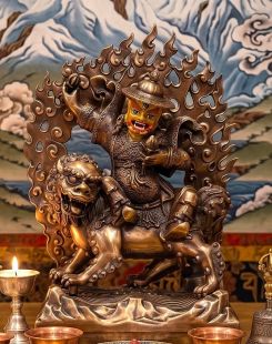 Dorje Lakpa copper/face paint